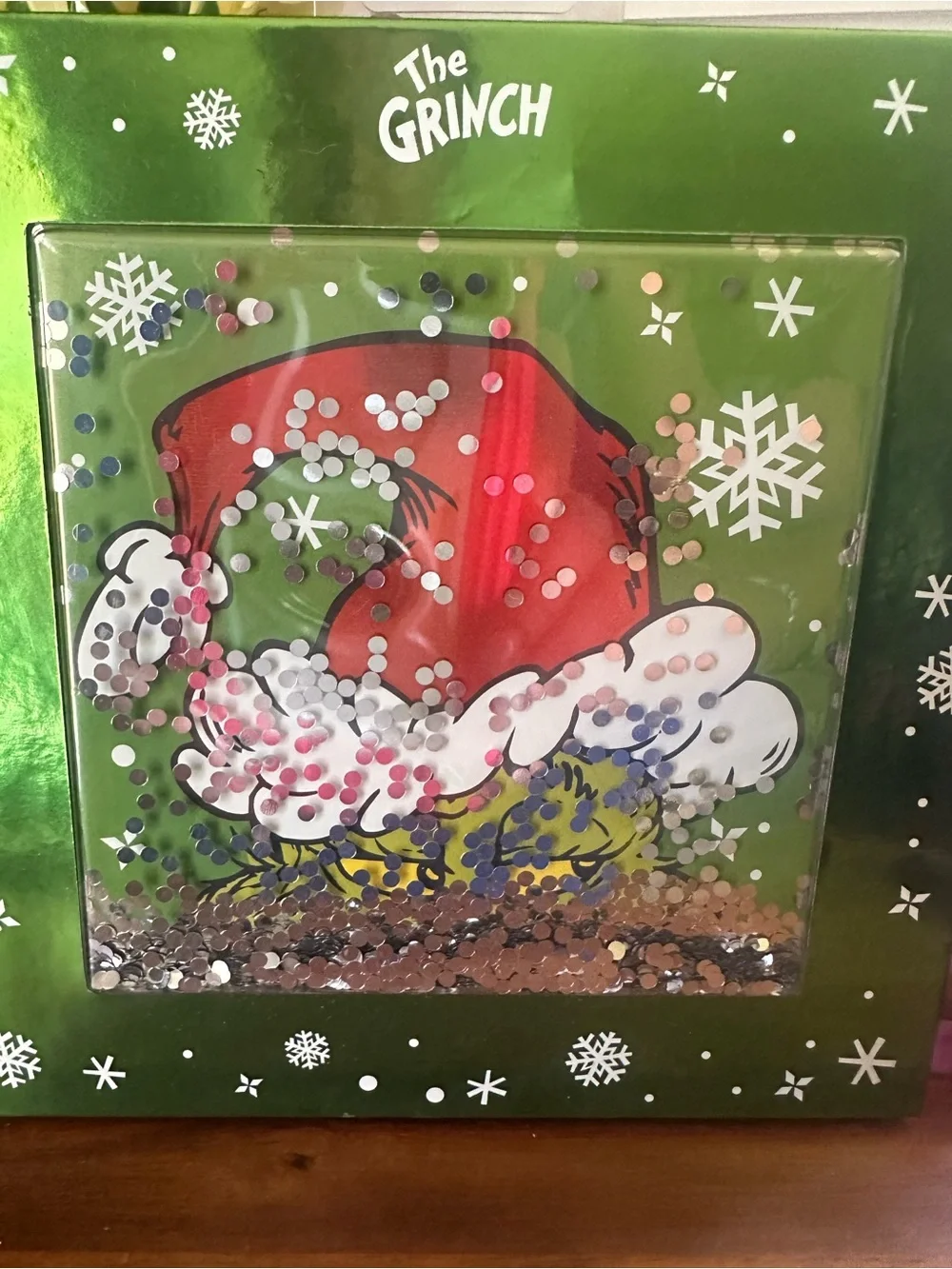 Disney Stitch & Grinch Glitter Eyeshadow Palette Set New